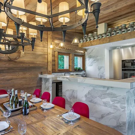 Somptueux Baron Vue.jaccuzi.4 Mn A Pied Au Centre Chalet