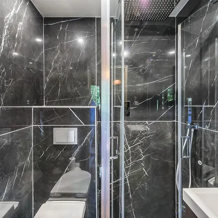 Somptueux Baron Vue.jaccuzi.4 Mn A Pied Au Centre Domek alpejski Megève