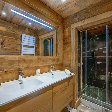 Somptueux Baron Vue.jaccuzi.4 Mn A Pied Au Centre Chalet